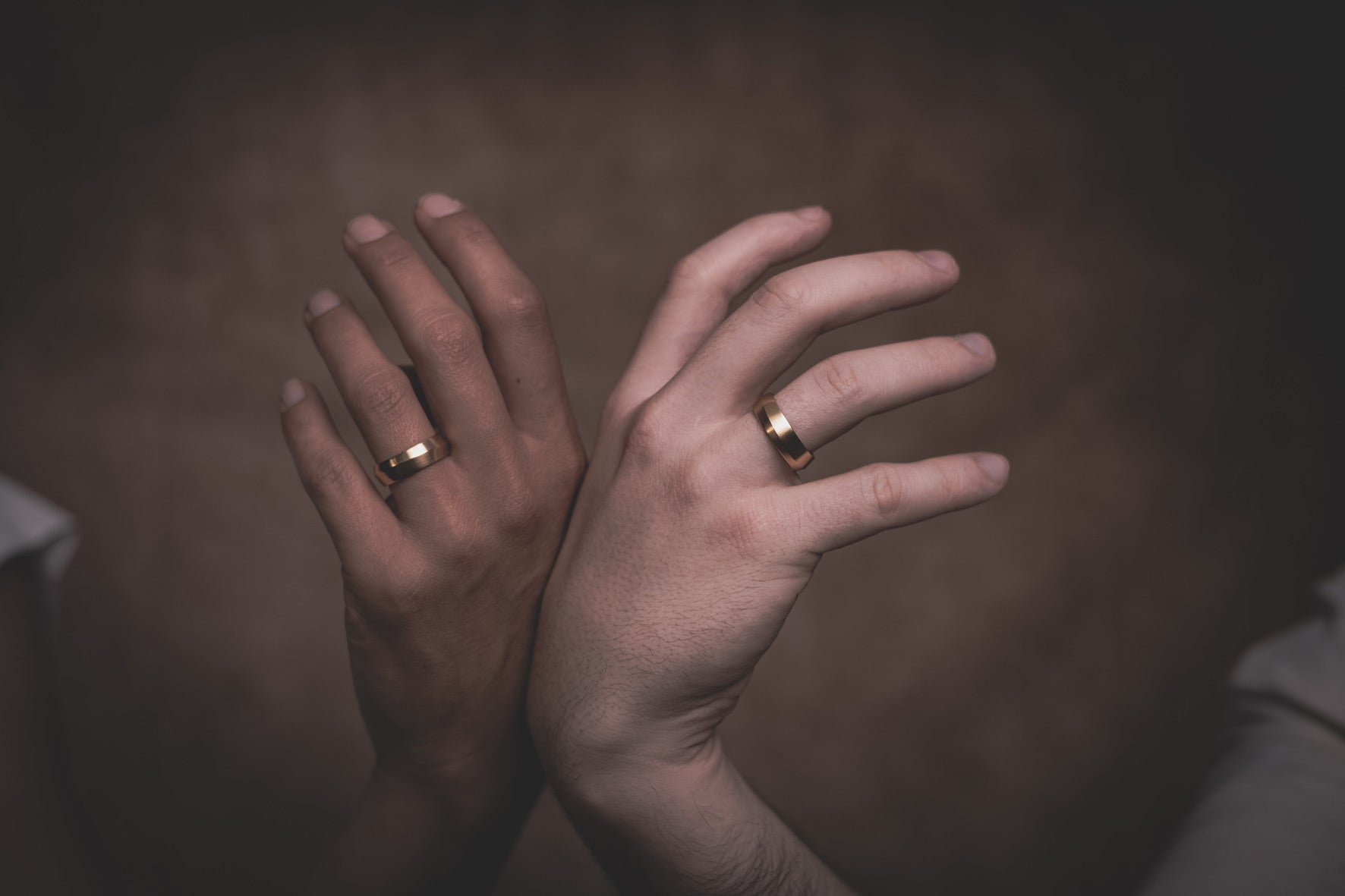 Modern alternative wedding rings in 14k Yellow Gold