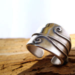 Celtic Spiral Ring. The size of this ring is adjustable