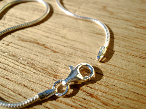 Silver Chain: - Snake